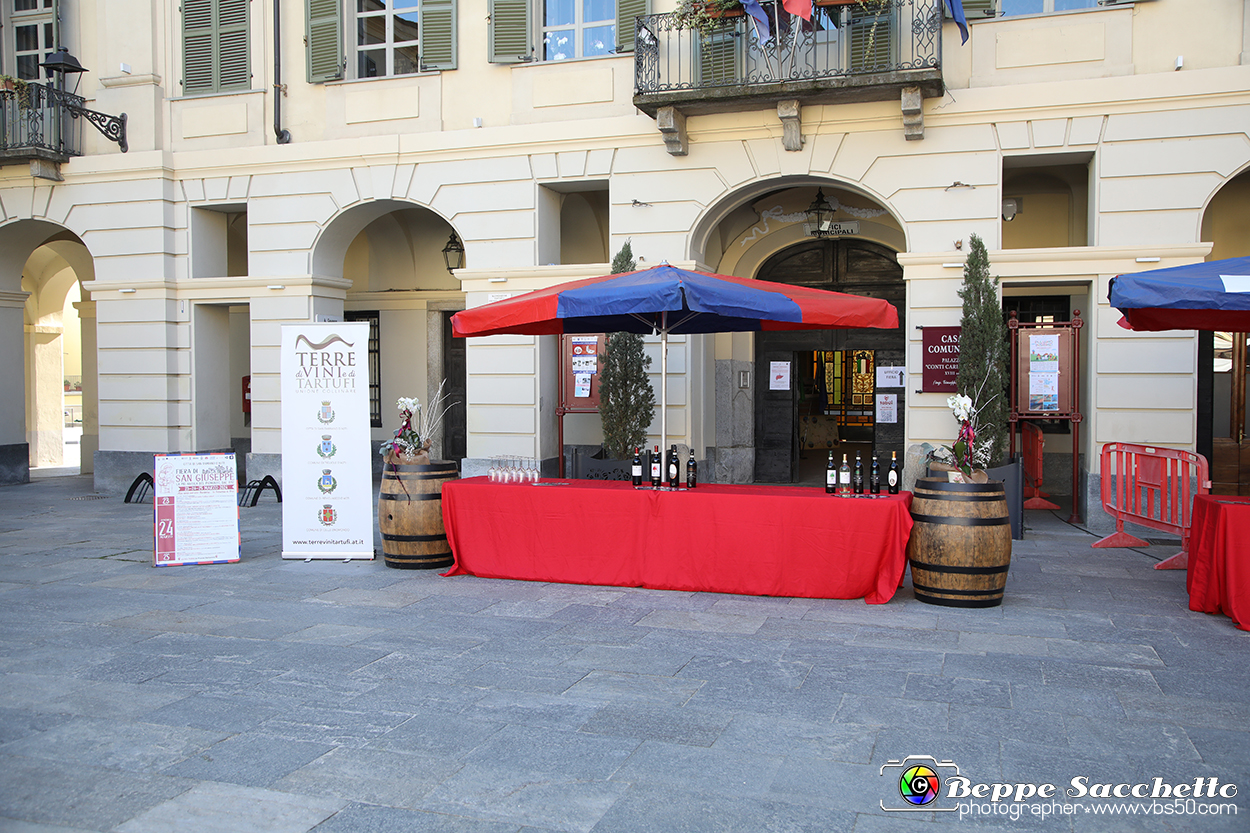 VBS_6677 - Fiera Storica di San Giuseppe 2024 - Alla Corte del Vino Barbera...la Salsiccia di Bra.jpg